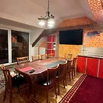 Casa Delli Gatti Monteurunterkunft 8 9 Personen Leipzig
